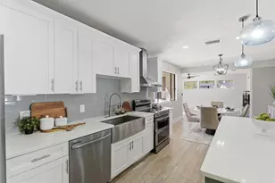 1566 Woodfield Ct, Lutz, FL 33558 - Photo 15