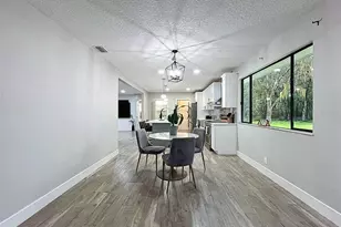 1566 Woodfield Ct, Lutz, FL 33558 - Photo 19