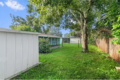 5680 Pershing Street NE, Saint Petersburg, FL 33703 - Photo 31