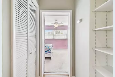 1045 44th Avenue NE, Saint Petersburg, FL 33703 - Photo 33