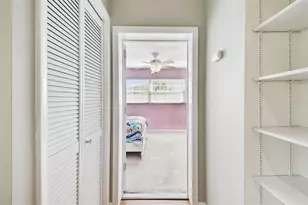1045 44th Ave NE, Saint Petersburg, FL 33703 - Photo 33