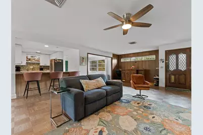 200 66th Street N, Saint Petersburg, FL 33710 - Photo 7