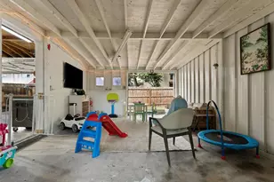 200 66th St N, Saint Petersburg, FL 33710 - Photo 47