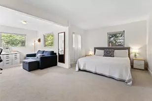 200 66th St N, Saint Petersburg, FL 33710 - Photo 17