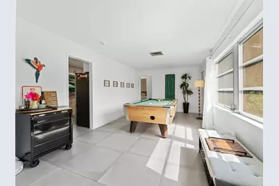 200 66th Street N, Saint Petersburg, FL 33710 - Photo 15