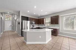 5909 Wedgefield Dr, Zephyrhills, FL 33541 - Photo 15