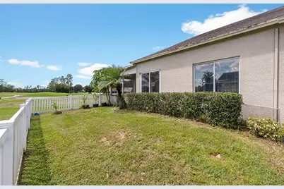 5909 Wedgefield Drive, Zephyrhills, FL 33541 - Photo 35