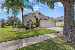 5909 Wedgefield Dr, Zephyrhills, FL 33541 - Photo 35