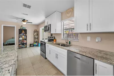 11121 Peppertree Lane, Port Richey, FL 34668 - Photo 17
