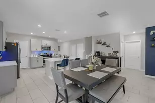 13286 Peachleaf Ave, Riverview, FL 33579 - Photo 11