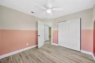 5242 45th Ave N, Saint Petersburg, FL 33709 - Photo 31