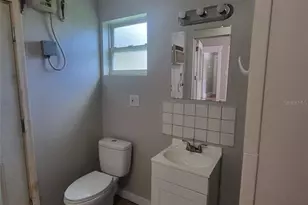 1042 8th Ave S, Saint Petersburg, FL 33705 - Photo 17