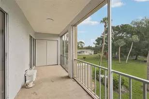 3606 Lake Bayshore Dr, Bradenton, FL 34205 - Photo 23