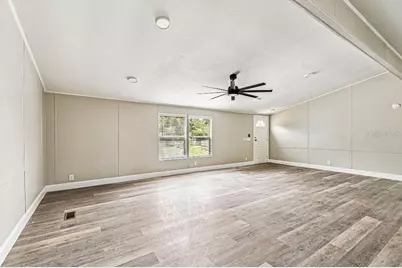 10003 Benjamin Smith Drive, Thonotosassa, FL 33592 - Photo 13