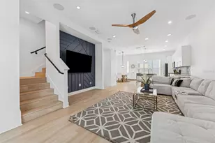 4810 W McElroy Ave, Tampa, FL 33611 - Photo 17