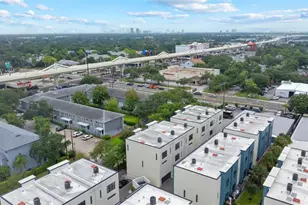 4810 W McElroy Ave, Tampa, FL 33611 - Photo 43