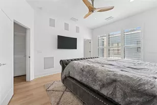 4810 W McElroy Ave, Tampa, FL 33611 - Photo 25