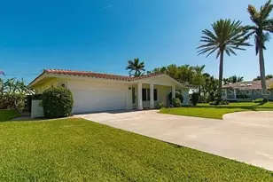 117 15th St St, Belleair Beach, FL 33786 - Photo 3