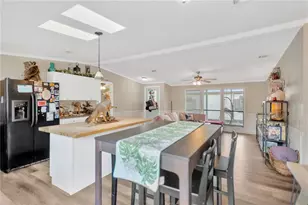 34310 Lodge Dr, Wesley Chapel, FL 33543 - Photo 13