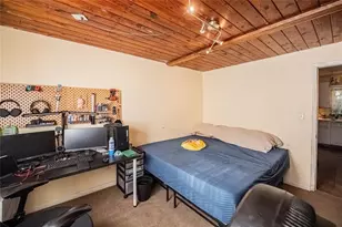 2236 Burns St, Lakeland, FL 33801 - Photo 9