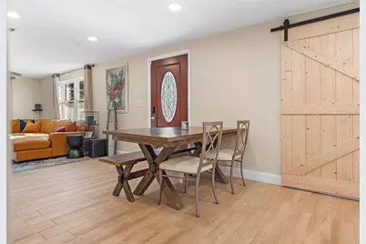 3826 Dr Martin Luther King Jr Street S, Saint Petersburg, FL 33703 - Photo 5