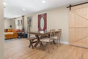 3826 Dr Martin Luther King Jr Street S, Saint Petersburg, FL 33703 - Photo 5