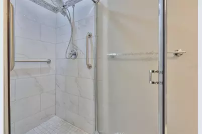 2206 Horsham Place, Sun City Center, FL 33573 - Photo 25