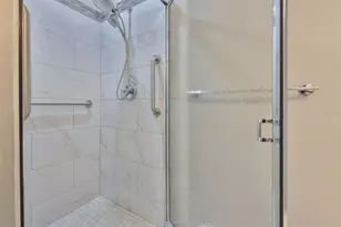 2206 Horsham Pl, Sun City Center, FL 33573 - Photo 25