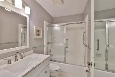 2206 Horsham Place, Sun City Center, FL 33573 - Photo 23