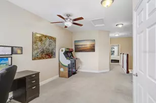 11722 Crowned Sparrow Ln, Tampa, FL 33626 - Photo 13