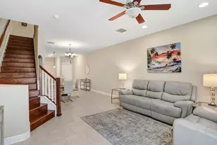 11722 Crowned Sparrow Ln, Tampa, FL 33626 - Photo 11