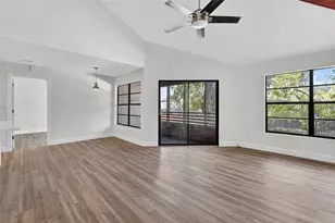 1306 Lennox Rd E, Palm Harbor, FL 34683 - Photo 3