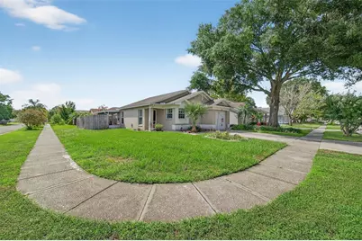 8202 Natchez Street, Tampa, FL 33637 - Photo 1