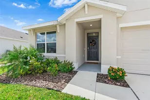 5871 Halewood Wy, Wesley Chapel, FL 33545 - Photo 3