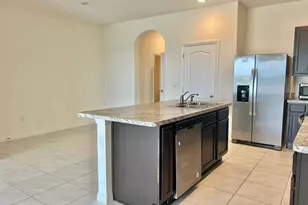 1045 Blue Jay Dr, Davenport, FL 33837 - Photo 7