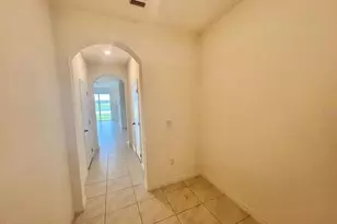 1045 Blue Jay Dr, Davenport, FL 33837 - Photo 3