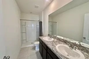 1045 Blue Jay Dr, Davenport, FL 33837 - Photo 15