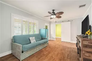 137 Pennsylvania Ave, Palm Harbor, FL 34683 - Photo 11