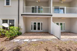 763 Date Palm Ln, Saint Petersburg, FL 33707 - Photo 39