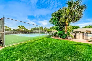 5660 80th St N, Saint Petersburg, FL 33709 - Photo 41