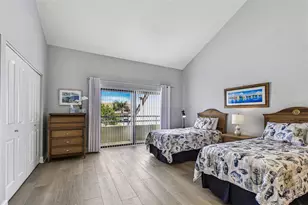 127 1st St E, Tierra Verde, FL 33715 - Photo 23