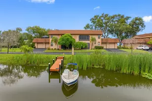 10226 Seminole Island Dr, Largo, FL 33773 - Photo 1