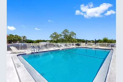 10226 Seminole Island Drive, Largo, FL 33773 - Photo 23