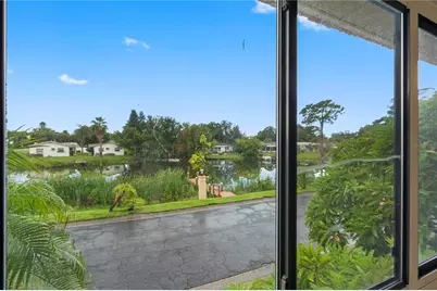 10226 Seminole Island Drive, Largo, FL 33773 - Photo 15