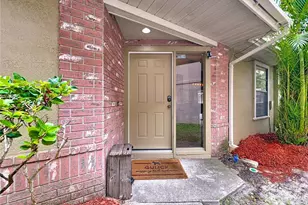 1876 Springbush Ln, Clearwater, FL 33763 - Photo 7