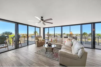 7650 Bayshore Drive #406, Treasure Island, FL 33706 - Photo 11