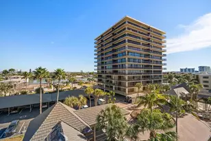 7650 Bayshore Dr, Treasure Island, FL 33706 - Photo 27