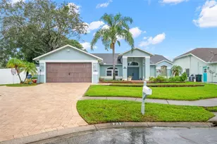 721 Brittany Park Blvd, Tarpon Springs, FL 34689 - Photo 3