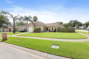 2001 Paladin Ct, Valrico, FL 33594 - Photo 33