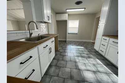 3028 9th Avenue N, Saint Petersburg, FL 33713 - Photo 5